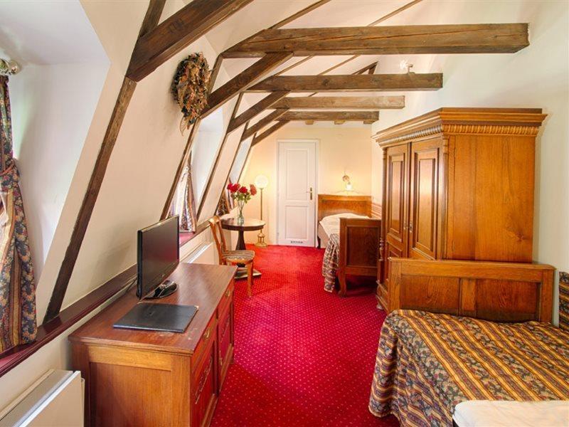 Waldstein Hotel 4*