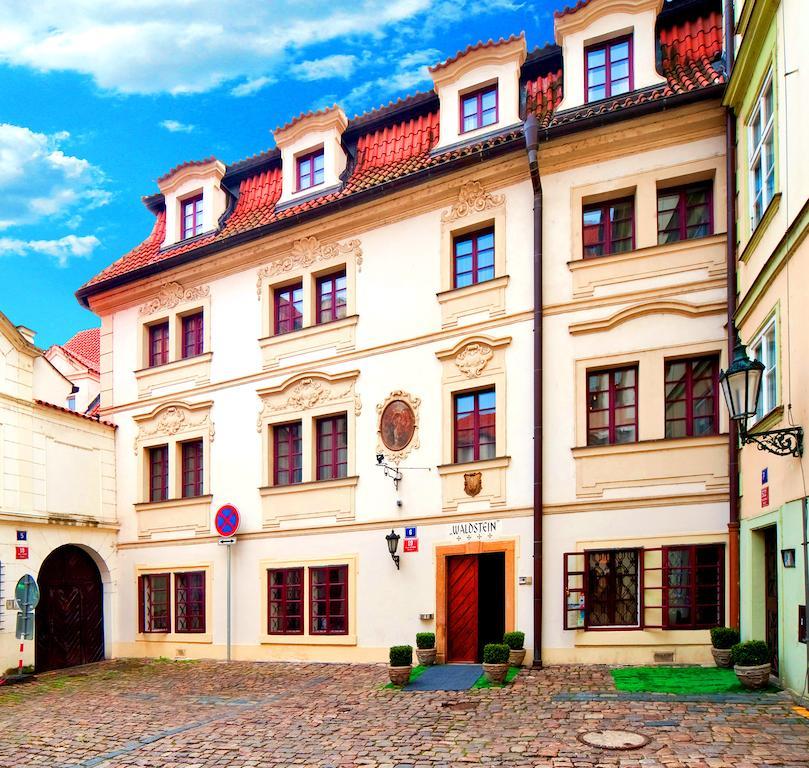 Waldstein Hotel